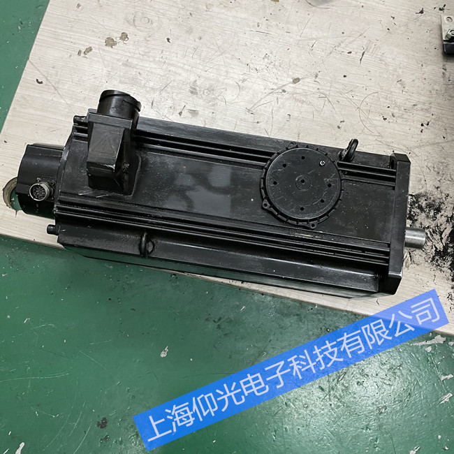 ��ʿ���ŷ�늙C�S��:����(zh��n)�\��,�֏�(f��)�Cе����