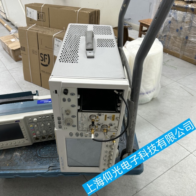 ���݂�86100C��ʾ�����_�C�������ϾS�޽̳�