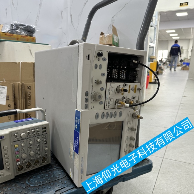 ���݂�86100C��ʾ�����o���_�C(j��)���ϾS��Փ��